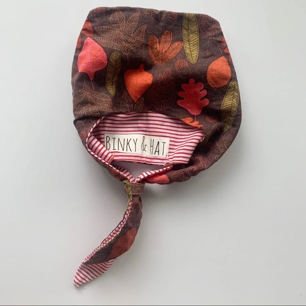 Binky & Hat Fall leaf Bonnet